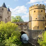 ☆ L'exotique ☆ 2 ☆ Netflix ☆ Mety