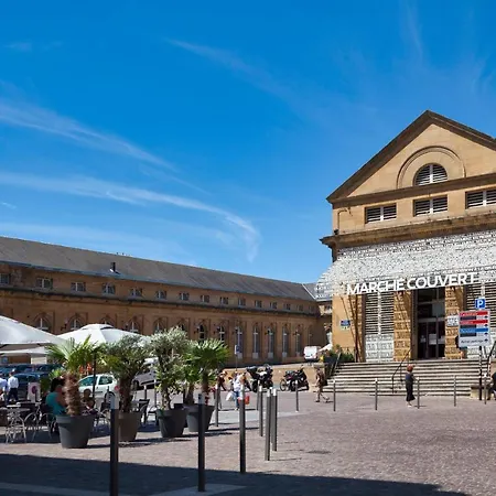 ☆ L'exotique ☆ 2 ☆ Netflix ☆ Lägenhet Metz