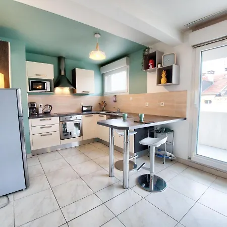 ☆ L'exotique ☆ 2 ☆ Netflix ☆ Metz